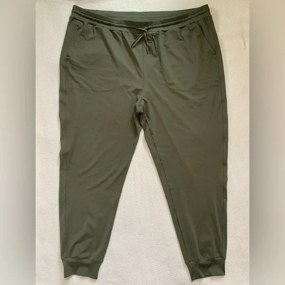 Zella Live In Pocket Joggers - Olive, Size 2X - Never Worn, Excellent Condition! - Picture 2 of 4